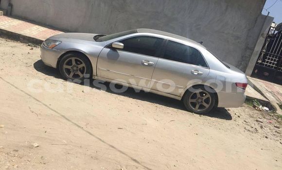 Sayi Na hannu Honda Accord Azurfa Mota in Abomey Calavi a Benin Sayi Na hannu Honda Accord Azurfa Mota in Abomey Calavi a Benin