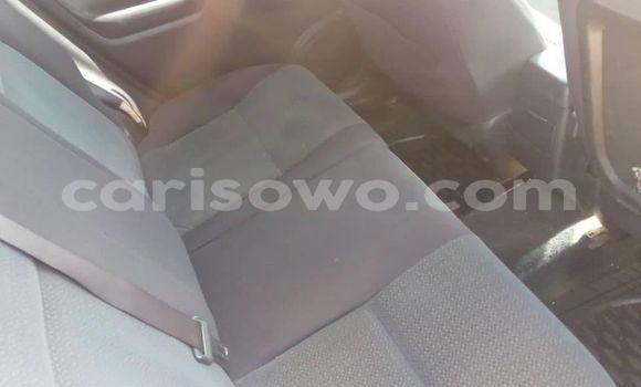 Acheter Occasion Voiture Toyota Matrix Rouge à Abomey Calavi, Benin Acheter Occasion Voiture Toyota Matrix Rouge à Abomey Calavi, Benin