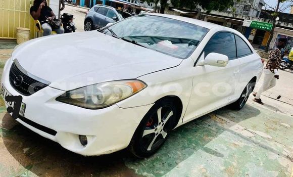 Ra Àlòkù Toyota Solara funfun Ọkọ̀ in Abomey Calavi ni Benin Ra Àlòkù Toyota Solara funfun Ọkọ̀ in Abomey Calavi ni Benin