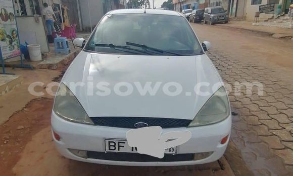 Acheter Occasion Voiture Ford Focus Blanc à Abomey Calavi, Benin Acheter Occasion Voiture Ford Focus Blanc à Abomey Calavi, Benin