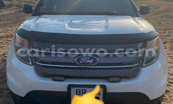 Acheter Occasion Voiture Ford Explorer Blanc à Abomey Calavi, Benin