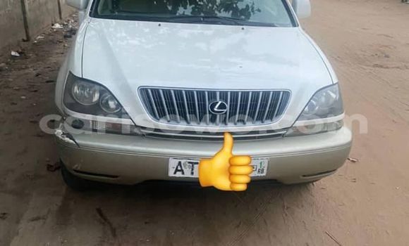 Acheter Occasion Voiture Lexus RX 300 Blanc à Abomey Calavi, Benin