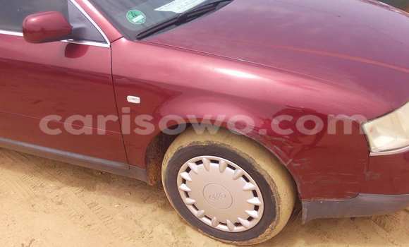 Sayi Na hannu Audi A6 Red Mota in Porto Novo a Benin