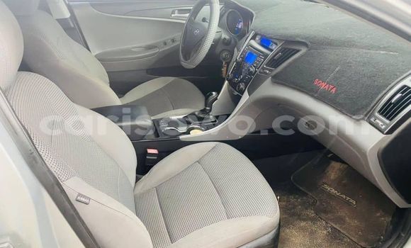 Acheter Occasion Voiture Hyundai Sonata Gris à Abomey Calavi, Benin Acheter Occasion Voiture Hyundai Sonata Gris à Abomey Calavi, Benin