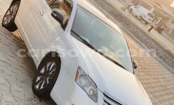 Acheter Occasion Voiture Toyota Avalon Blanc à Abomey Calavi, Benin Acheter Occasion Voiture Toyota Avalon Blanc à Abomey Calavi, Benin