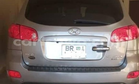 Acheter Occasion Voiture Hyundai Santa Fe Gris à Abomey Calavi, Benin Acheter Occasion Voiture Hyundai Santa Fe Gris à Abomey Calavi, Benin