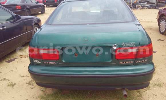 Acheter Occasion Voiture Honda Accord Vert à Porto Novo, Benin Acheter Occasion Voiture Honda Accord Vert à Porto Novo, Benin