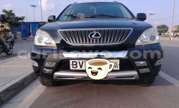 Sayi Na hannu Lexus RX 330 Black Mota in Cotonou a Benin Sayi Na hannu Lexus RX 330 Black Mota in Cotonou a Benin