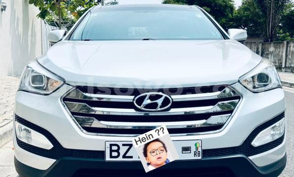 Acheter Occasion Voiture Hyundai Santa Fe Gris à Cotonou, Benin