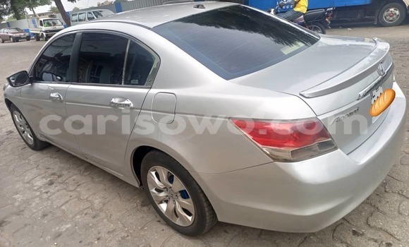 Ra Àlòkù Honda Accord Silver Ọkọ̀ in Cotonou ni Benin Ra Àlòkù Honda Accord Silver Ọkọ̀ in Cotonou ni Benin