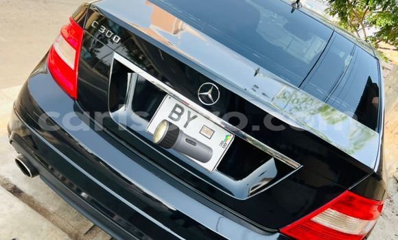 Ra Àlòkù Mercedes-Benz C-Classe Black Ọkọ̀ in Cotonou ni Benin Ra Àlòkù Mercedes-Benz C-Classe Black Ọkọ̀ in Cotonou ni Benin