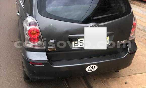 Buy Used Toyota Corolla Verso Black Car in Cotonou in Benign