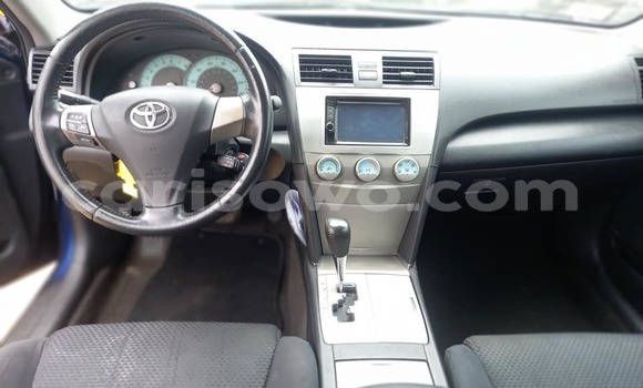 Sayi Na hannu Toyota Camry Blue Mota in Cotonou a Benin Sayi Na hannu Toyota Camry Blue Mota in Cotonou a Benin