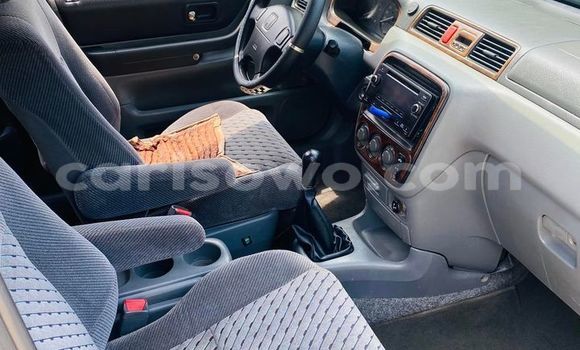 Acheter Occasion Voiture Honda CR–V Vert à Cotonou, Benin Acheter Occasion Voiture Honda CR–V Vert à Cotonou, Benin