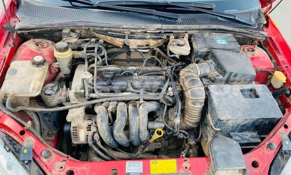 Acheter Occasion Voiture Ford Focus Rouge à Cotonou, Benin Acheter Occasion Voiture Ford Focus Rouge à Cotonou, Benin