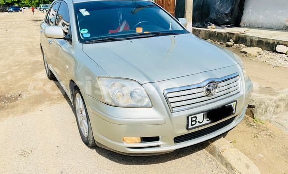 Acheter Occasion Voiture Toyota Avensis Beige à Cotonou, Benin