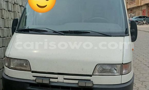 Medium with watermark citroen jumper benin cotonou 14684