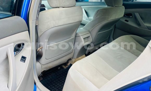Ra Àlòkù Toyota Camry Blue Ọkọ̀ in Cotonou ni Benin Ra Àlòkù Toyota Camry Blue Ọkọ̀ in Cotonou ni Benin