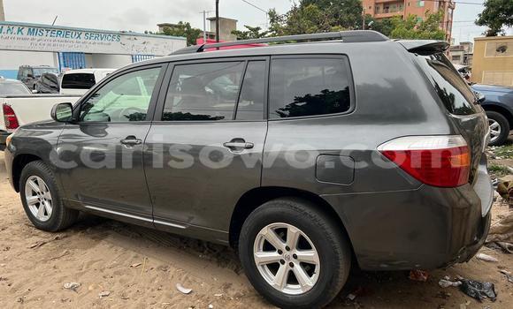 Buy Used Toyota Highlander Other Car in Cotonou in Benign Buy Used Toyota Highlander Other Car in Cotonou in Benign