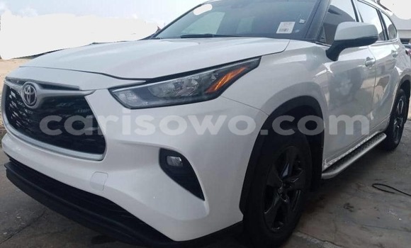 Acheter Neuf Voiture Toyota Highlander Blanc à Cotonou, Benin Acheter Neuf Voiture Toyota Highlander Blanc à Cotonou, Benin
