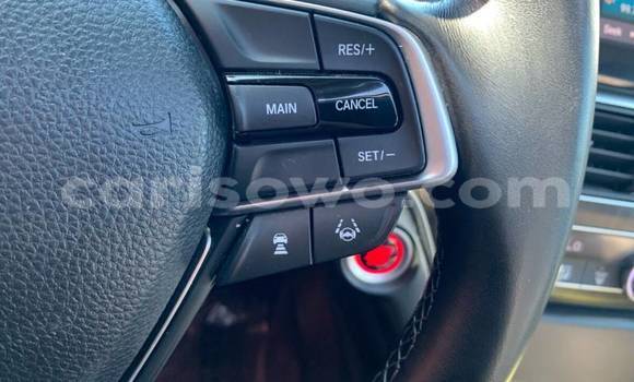 Acheter Import Voiture Honda Accord Blanc à Abomey, Benin Acheter Import Voiture Honda Accord Blanc à Abomey, Benin