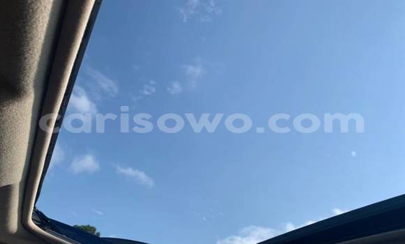 Acheter Import Voiture Toyota Land Cruiser Noir à Porto Novo, Benin Acheter Import Voiture Toyota Land Cruiser Noir à Porto Novo, Benin