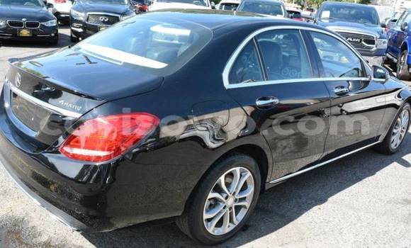 Acheter Import Voiture Mercedes-Benz C–Class Noir à Grand Popo, Mono Acheter Import Voiture Mercedes-Benz C–Class Noir à Grand Popo, Mono