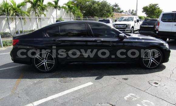 Acheter Import Voiture BMW 7-Series Noir à Porto Novo, Benin Acheter Import Voiture BMW 7-Series Noir à Porto Novo, Benin