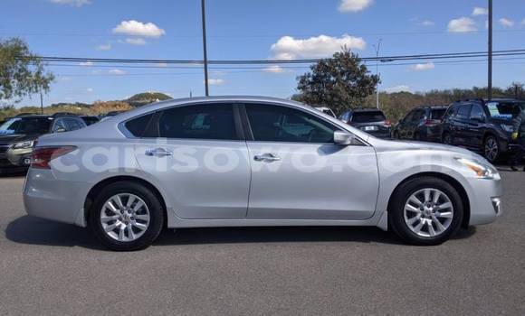 Acheter Import Voiture Nissan Altima Gris à Malanville, Benin Acheter Import Voiture Nissan Altima Gris à Malanville, Benin