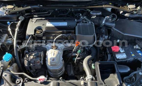 Acheter Import Voiture Honda Accord Noir à Kandi, Benin Acheter Import Voiture Honda Accord Noir à Kandi, Benin