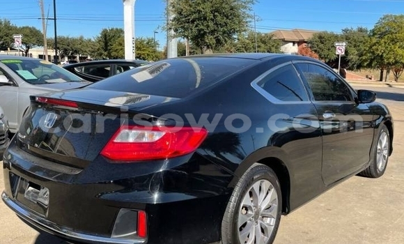 Acheter Import Voiture Honda Accord Noir à Kandi, Benin Acheter Import Voiture Honda Accord Noir à Kandi, Benin