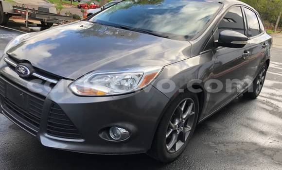 Acheter Import Voiture Ford Focus Gris à Kandi, Benin Acheter Import Voiture Ford Focus Gris à Kandi, Benin