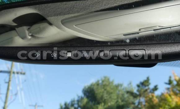 Acheter Import Voiture Toyota Land Cruiser Gris à Cotonou, Benin Acheter Import Voiture Toyota Land Cruiser Gris à Cotonou, Benin