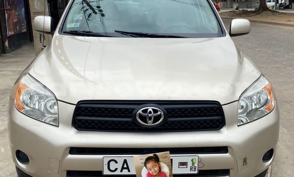 Sayi Na hannu Toyota RAV4 M Mota in Cotonou a Benin Sayi Na hannu Toyota RAV4 M Mota in Cotonou a Benin