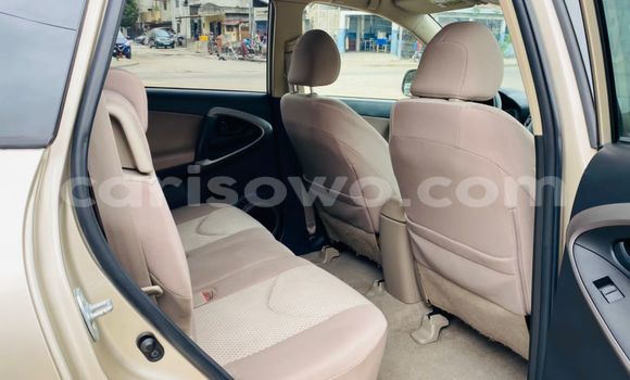 Ra Àlòkù Toyota RAV4 Alagara Ọkọ̀ in Cotonou ni Benin Ra Àlòkù Toyota RAV4 Alagara Ọkọ̀ in Cotonou ni Benin