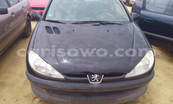 Sayi Na hannu Peugeot 406 Black Mota in Porto Novo a Benin Sayi Na hannu Peugeot 406 Black Mota in Porto Novo a Benin