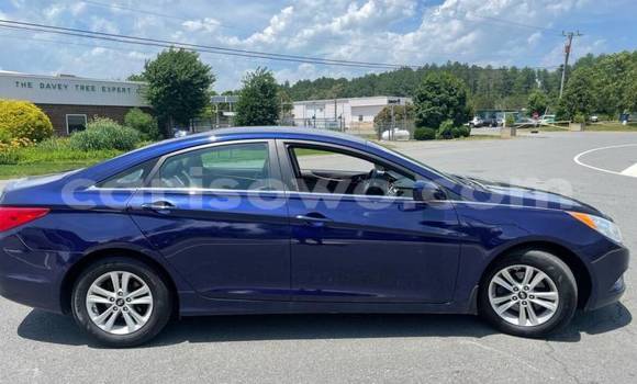Acheter Import Voiture Hyundai Sonata Bleu à Cotonou, Benin Acheter Import Voiture Hyundai Sonata Bleu à Cotonou, Benin