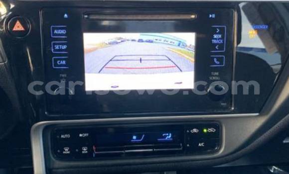 Acheter Import Voiture Toyota Corolla Blanc à Porto Novo, Benin Acheter Import Voiture Toyota Corolla Blanc à Porto Novo, Benin