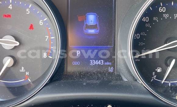 Acheter Import Voiture Toyota C-HR Gris à Cotonou, Benin Acheter Import Voiture Toyota C-HR Gris à Cotonou, Benin