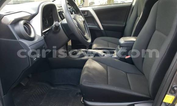Acheter Import Voiture Toyota RAV4 Gris à Cotonou, Benin Acheter Import Voiture Toyota RAV4 Gris à Cotonou, Benin