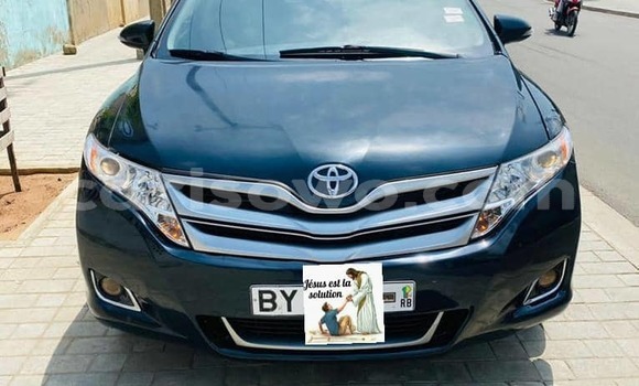 Buy Used Toyota Venza Black Car in Cotonou in Benign