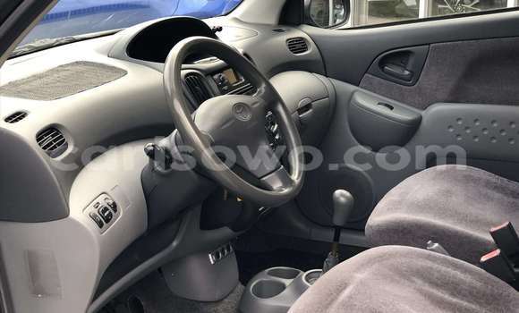 Acheter Import Voiture Toyota Yaris Verso Noir à Abomey, Benin Acheter Import Voiture Toyota Yaris Verso Noir à Abomey, Benin