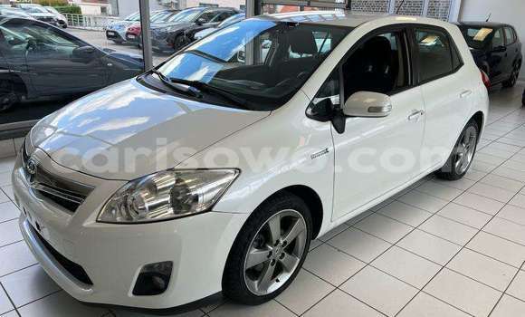 Acheter Import Voiture Toyota Auris Blanc à Malanville, Benin Acheter Import Voiture Toyota Auris Blanc à Malanville, Benin