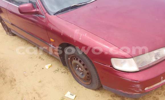 Acheter Occasion Voiture Honda Accord Rouge à Porto Novo, Benin Acheter Occasion Voiture Honda Accord Rouge à Porto Novo, Benin