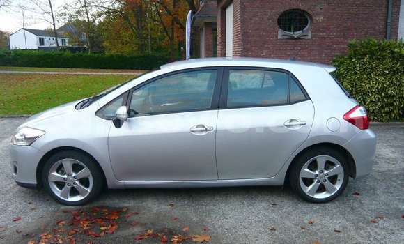 Acheter Import Voiture Toyota Auris Gris à Import - Dubai, Benin Acheter Import Voiture Toyota Auris Gris à Import - Dubai, Benin