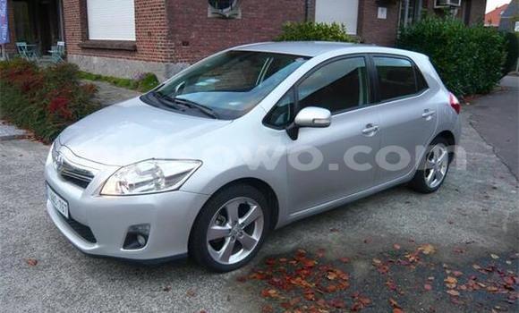 Acheter Import Voiture Toyota Auris Gris à Import - Dubai, Benin Acheter Import Voiture Toyota Auris Gris à Import - Dubai, Benin