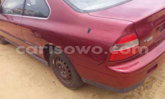 Acheter Occasion Voiture Honda Accord Rouge à Porto Novo, Benin Acheter Occasion Voiture Honda Accord Rouge à Porto Novo, Benin