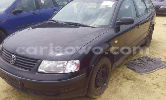 Sayi Na hannu Volkswagen Passat Black Mota in Porto Novo a Benin Sayi Na hannu Volkswagen Passat Black Mota in Porto Novo a Benin