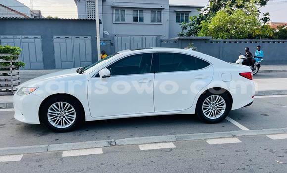 Acheter Occasion Voiture Lexus ES Blanc à Abomey Calavi, Benin Acheter Occasion Voiture Lexus ES Blanc à Abomey Calavi, Benin