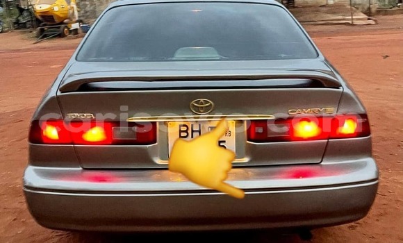 Ra Àlòkù Toyota Camry Silver Ọkọ̀ in Cotonou ni Benin Ra Àlòkù Toyota Camry Silver Ọkọ̀ in Cotonou ni Benin